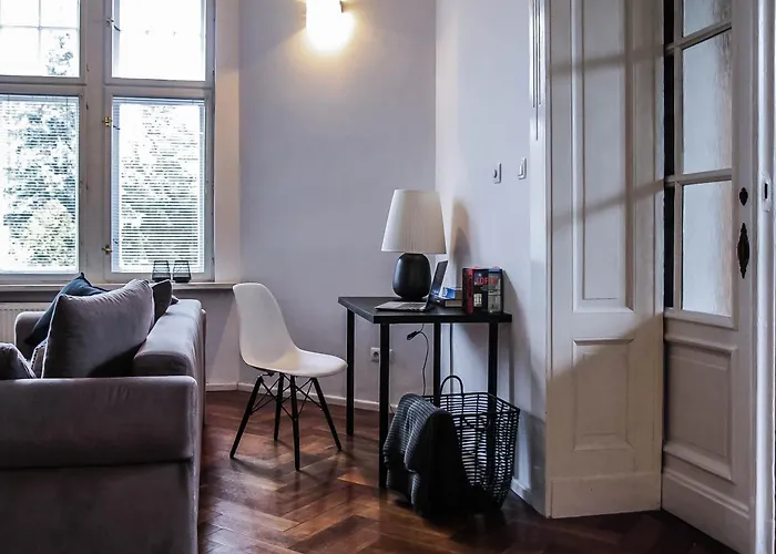 Stylowy Park Wawrzyniaka Apartmán *