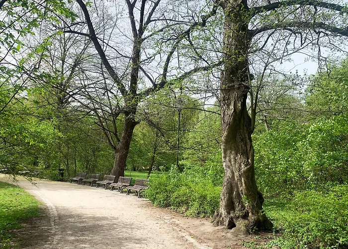 Stylowy Park Wawrzyniaka Vratislav